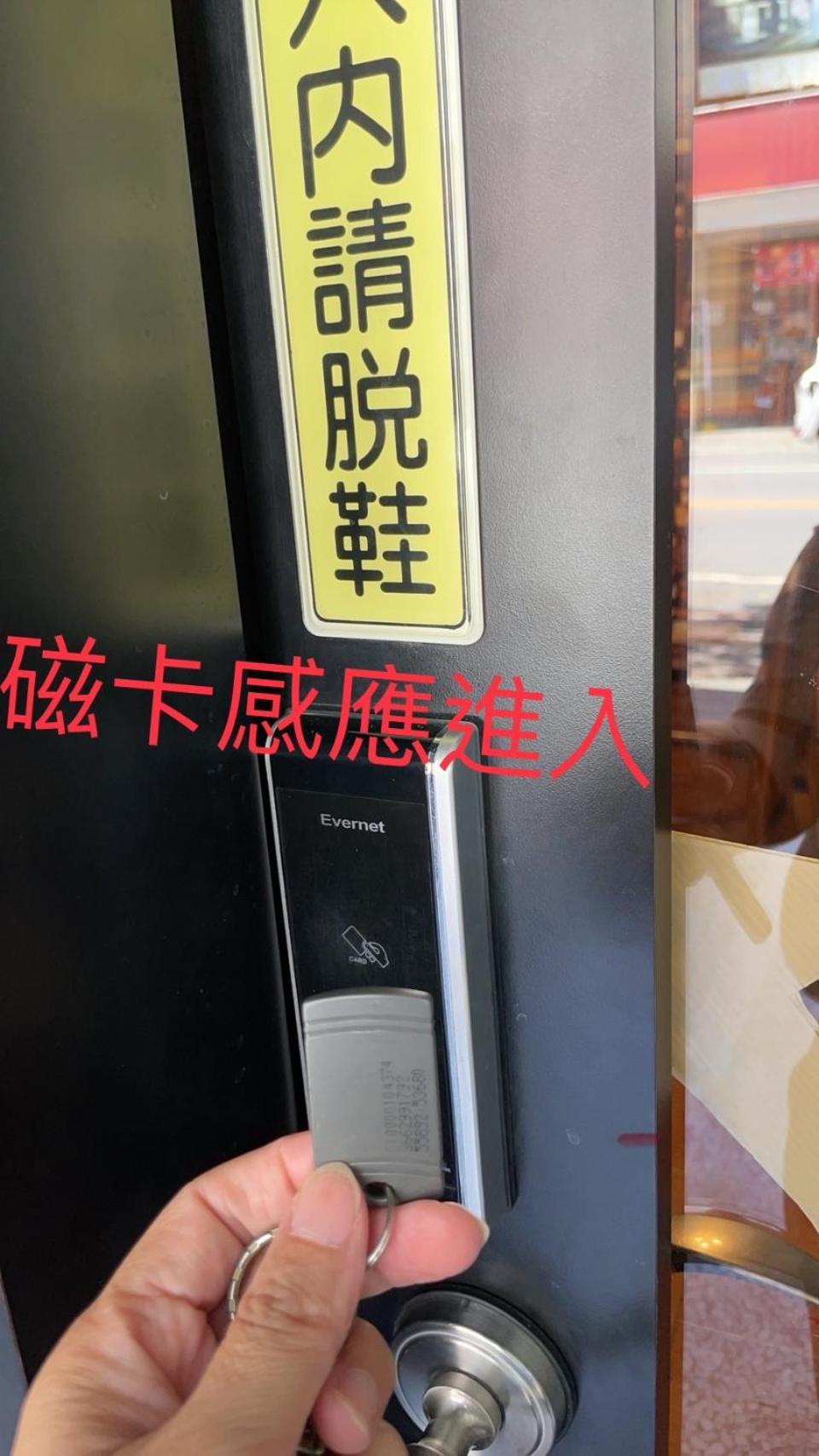 小小鋼琴家民宿&近夜市文創美食街 เมืองฮวาเหลียน ภายนอก รูปภาพ